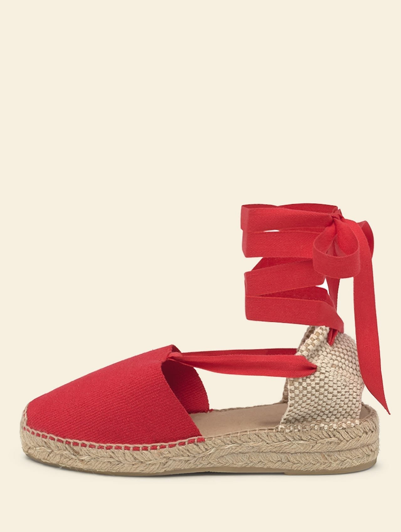 Alpargata mujer cuña baja - La Manual Alpargatera Alpargata mujer con cuña baja roja, modelo Valenciana artesanal hecha en Barcelona, España.